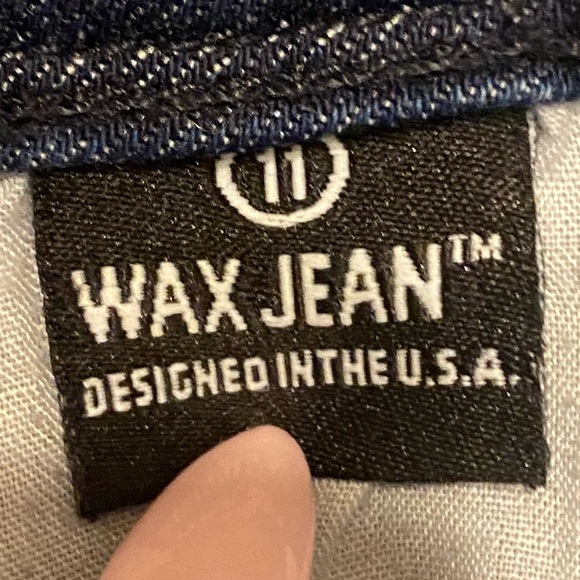 Distressed Wax Jean - Picture 6 of 7